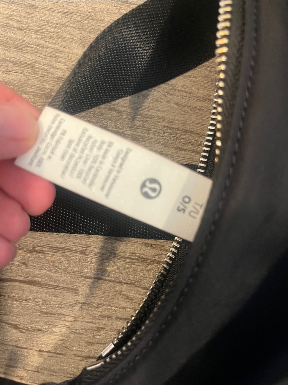 🖤 lululemon All Night Festival Bag 5L Black Silver Crossbody Shoulder Bag - Picture 4 of 4